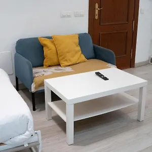estupendo-estudio-al-lado-de-plaza-la-merced.1costadelsol.com/